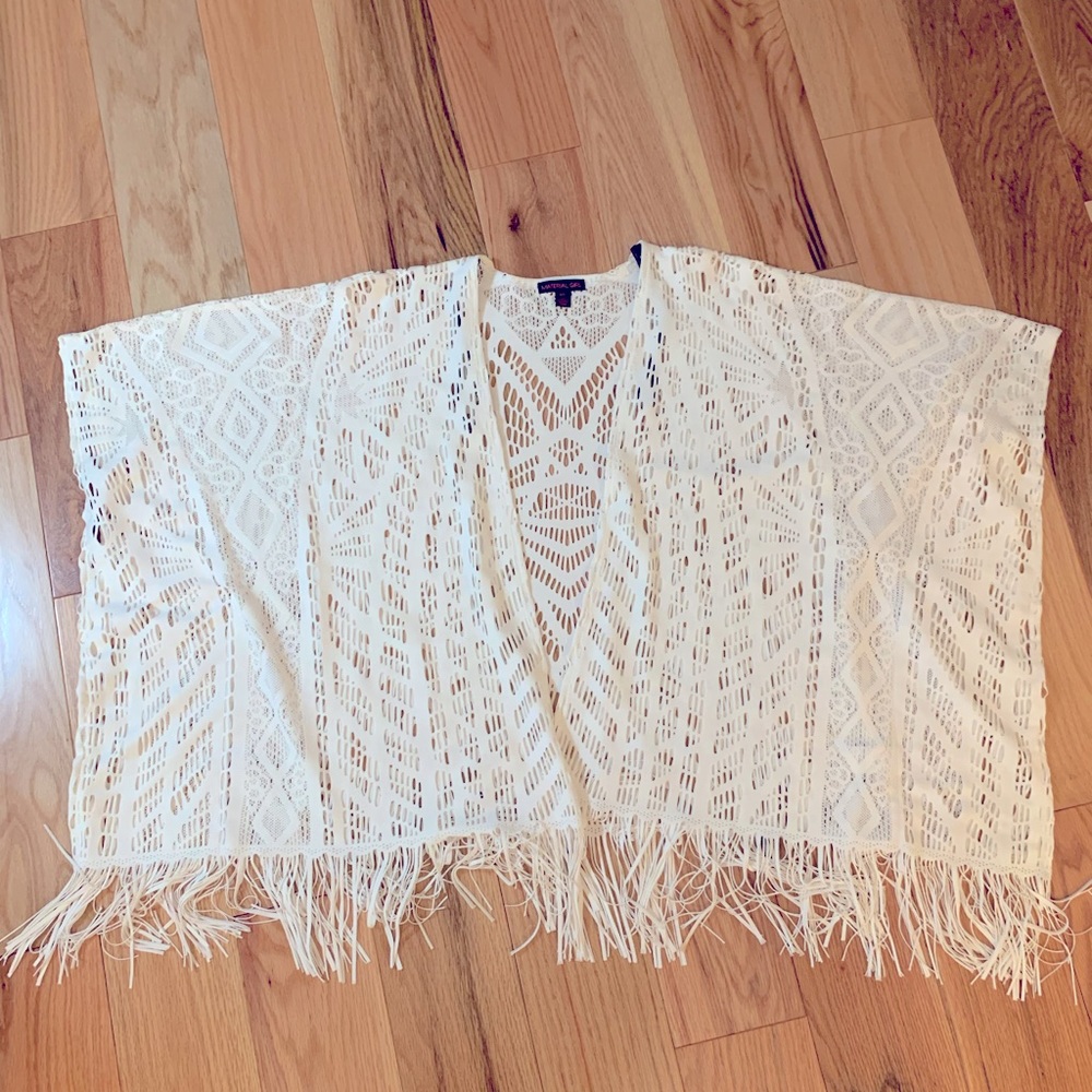 White Lace bohemian Shawl